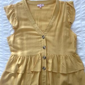 Pink Lily Woman’s peplum button shirt